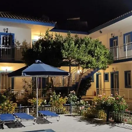 Blue White - Kefallonia Poolside Retreats 스파르티아