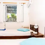 Blue White - Kefallonia Poolside Retreats 아파트호텔 3*