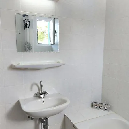 Apartmanhotel Blue White - Kefallonia Poolside Retreats Szpartiá