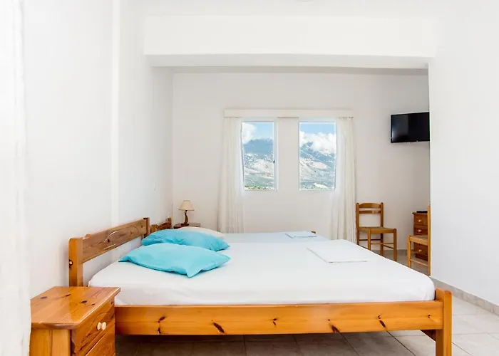 Blue White - Kefallonia Poolside Retreats 3* سبارتيا