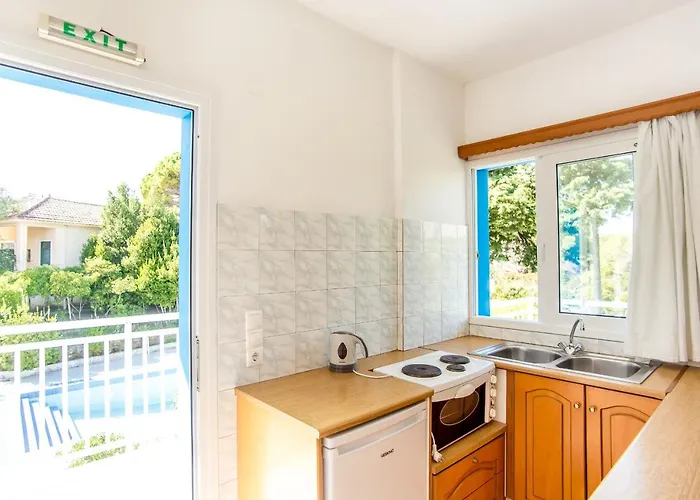 Blue White - Kefallonia Poolside Retreats شقة فندقية