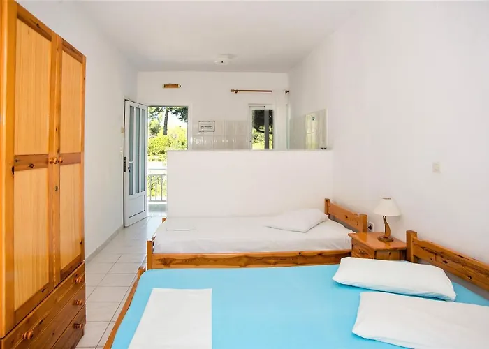 Blue White - Kefallonia Poolside Retreats 3* سبارتيا