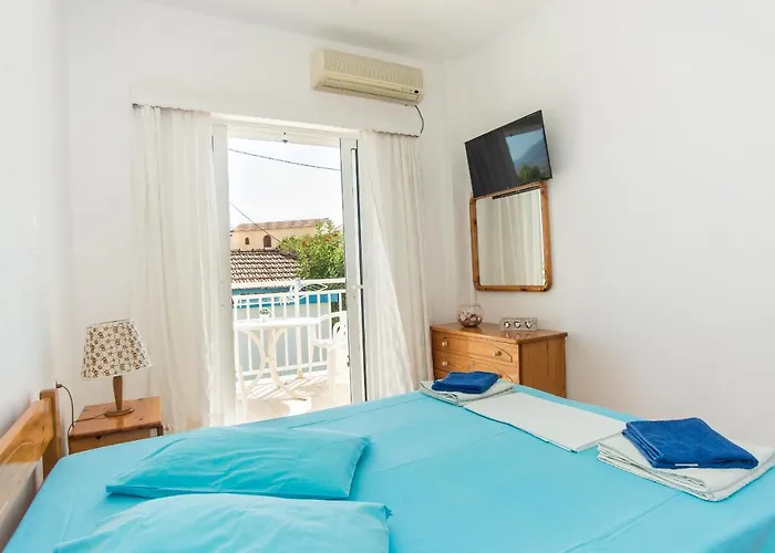 Blue White - Kefallonia Poolside Retreats 3* سبارتيا