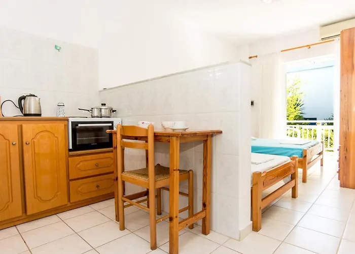 Blue White - Kefallonia Poolside Retreats 3* سبارتيا