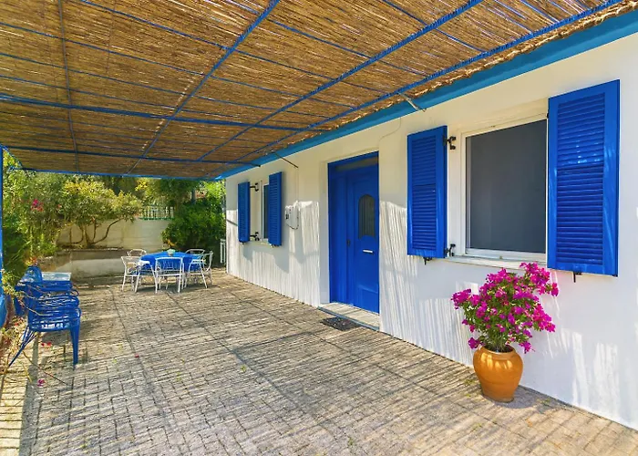 Blue White - Kefallonia Poolside Retreats 3*